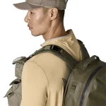 Stealth Convertible Vest liivi patagonia